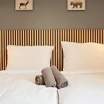 N12 Bright And Cozy With Ac And Parking Apartmán *
