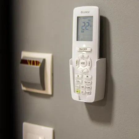 N12 Bright And Cozy With Ac And Parking * Bratislava