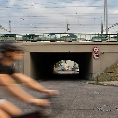 Διαμέρισμα N12 Bright And Cozy With Ac And Parking *